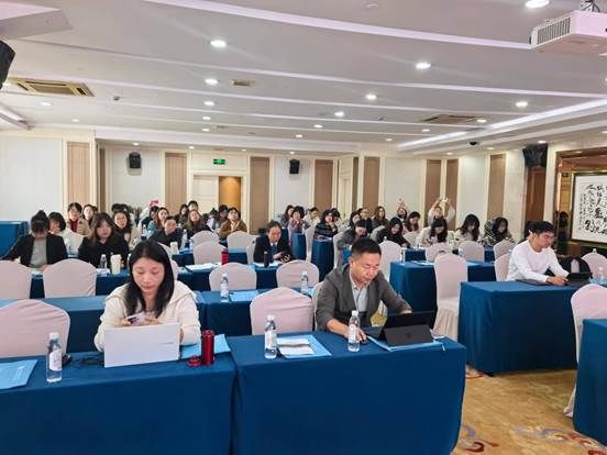 305123fadc43c41ccbafa68e04f7590f