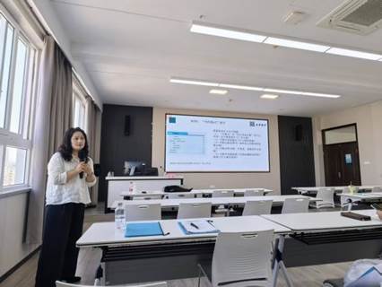 945e7e772977af7e9e6a09bec8c4753d